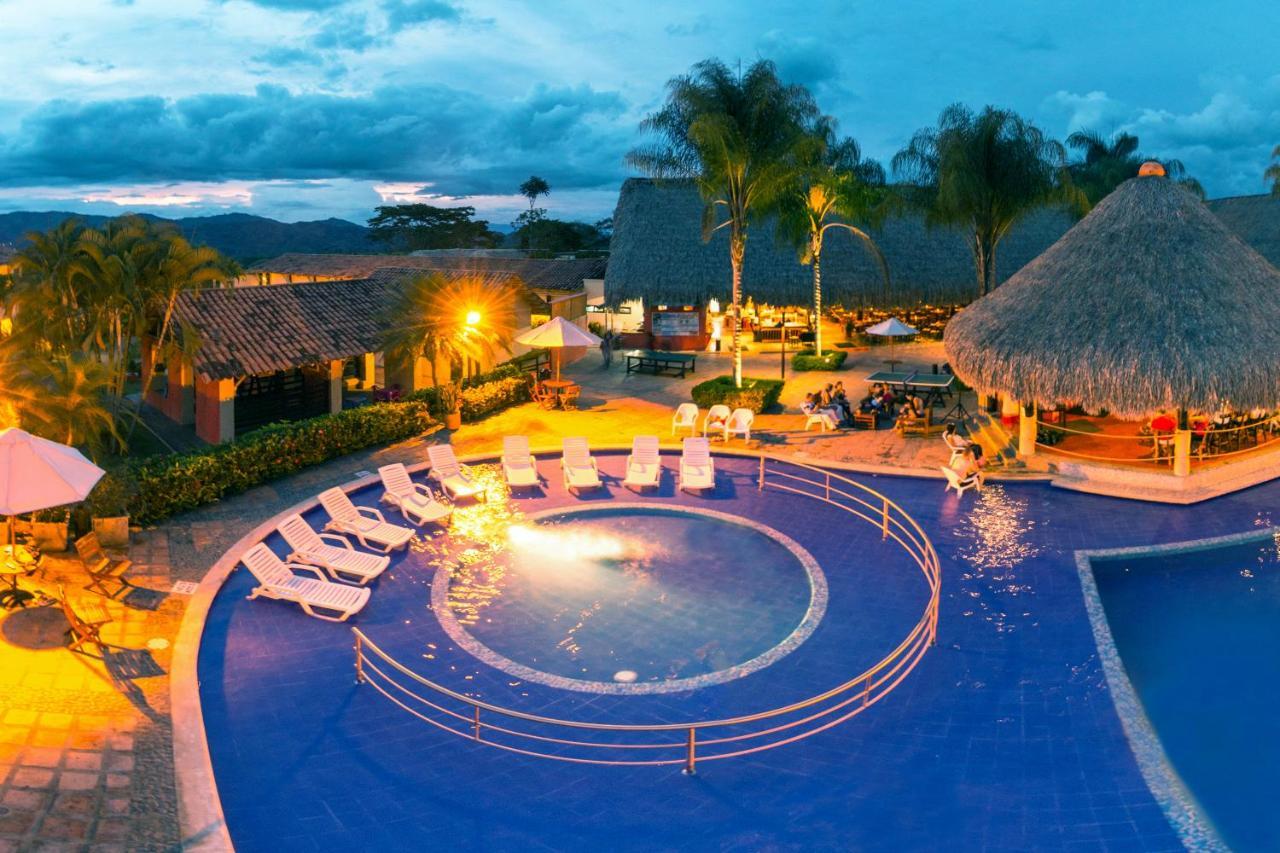 Decameron Panaca Кімбая Екстер'єр фото